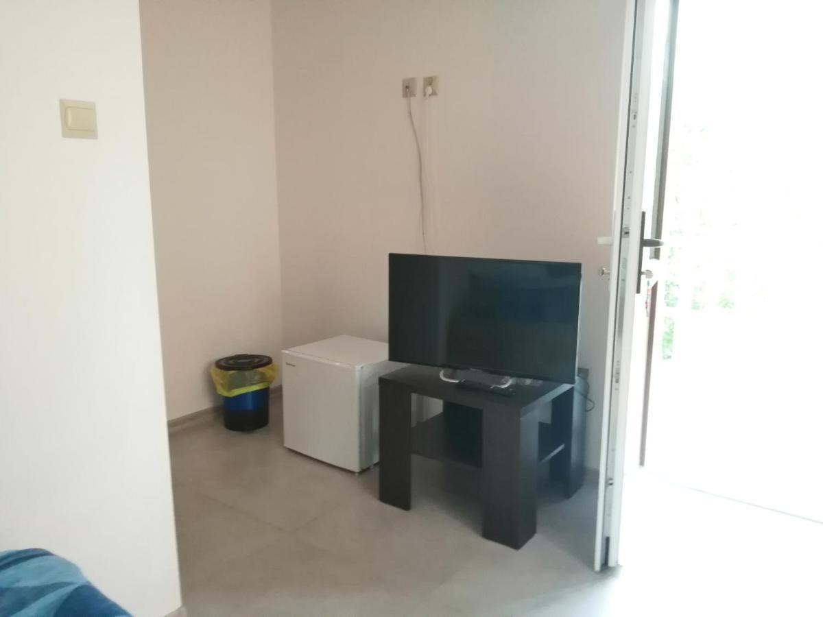 Jasionka Apartamento Ustrzyki Dolne Exterior foto