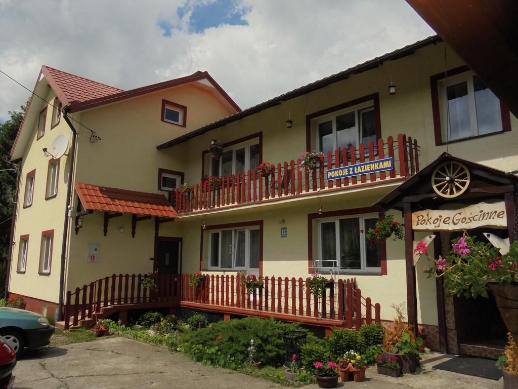 Jasionka Apartamento Ustrzyki Dolne Exterior foto