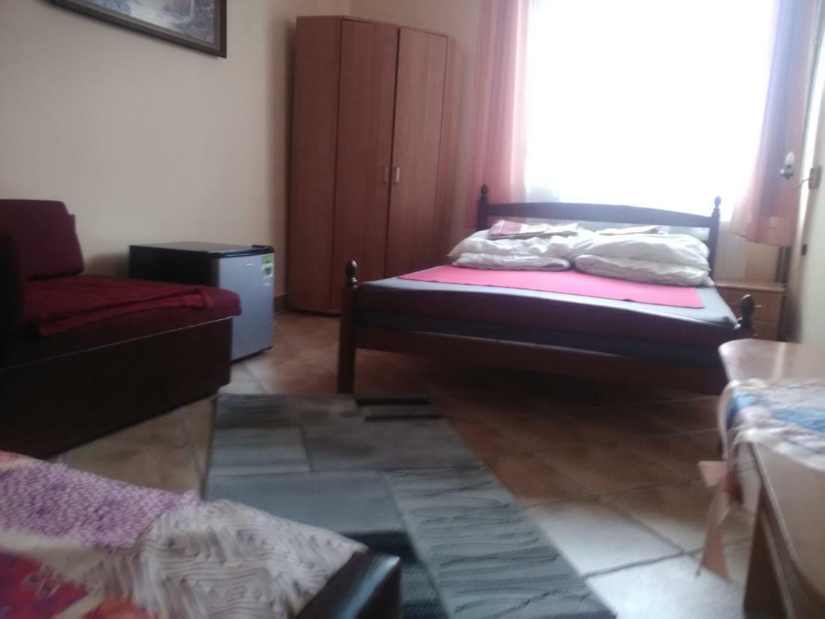 Jasionka Apartamento Ustrzyki Dolne Exterior foto